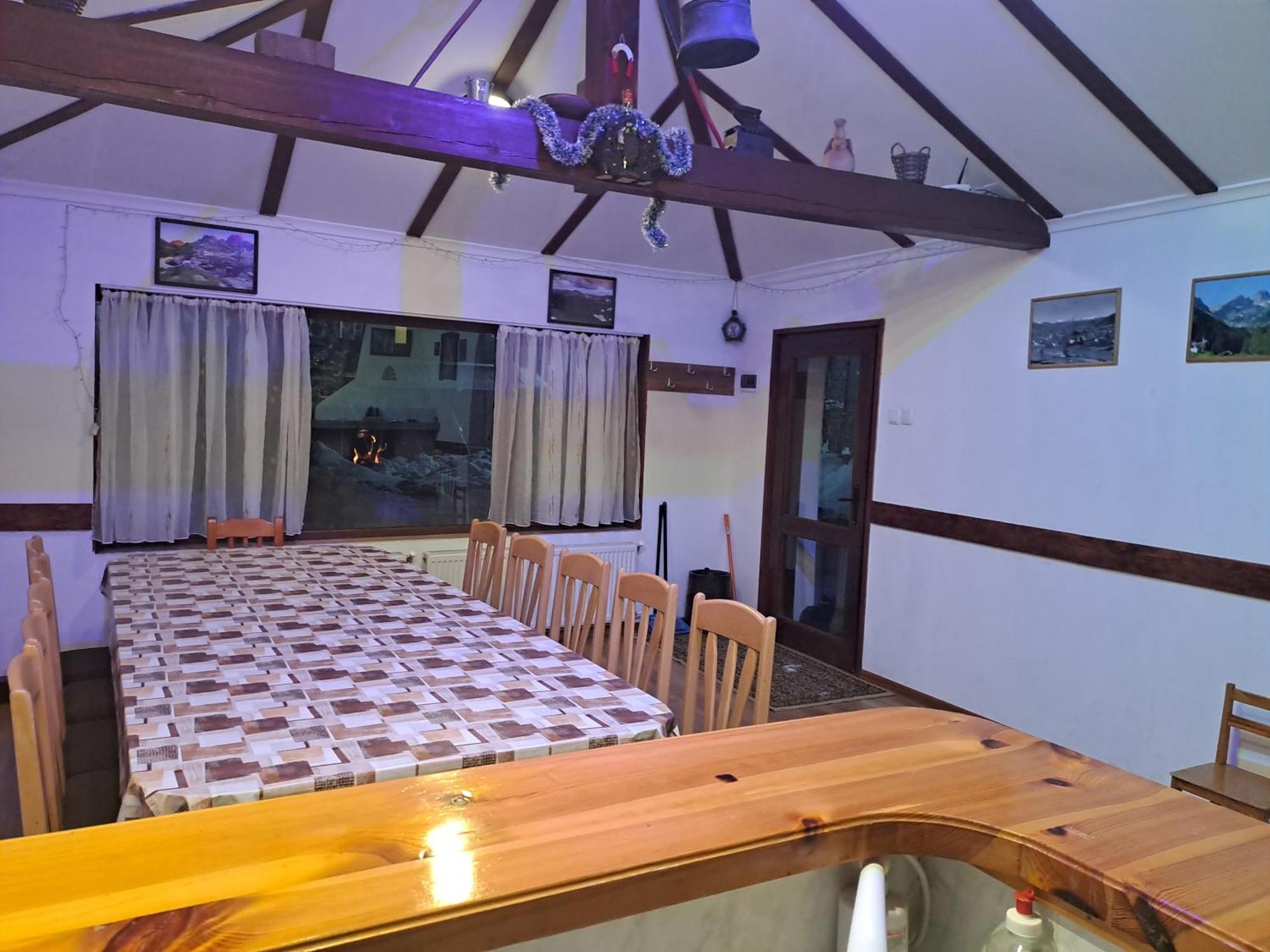 Guest House Lorian Madzhare Екстер'єр фото